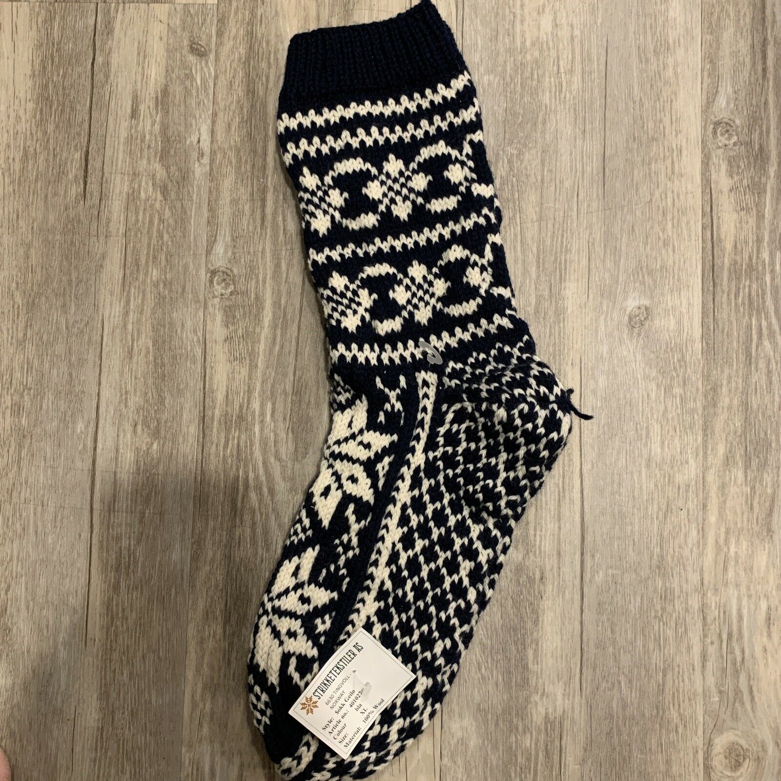 Authentic Norwegian Socks - Handknit, 100% Wool, Navy Blue & White - One New. B1