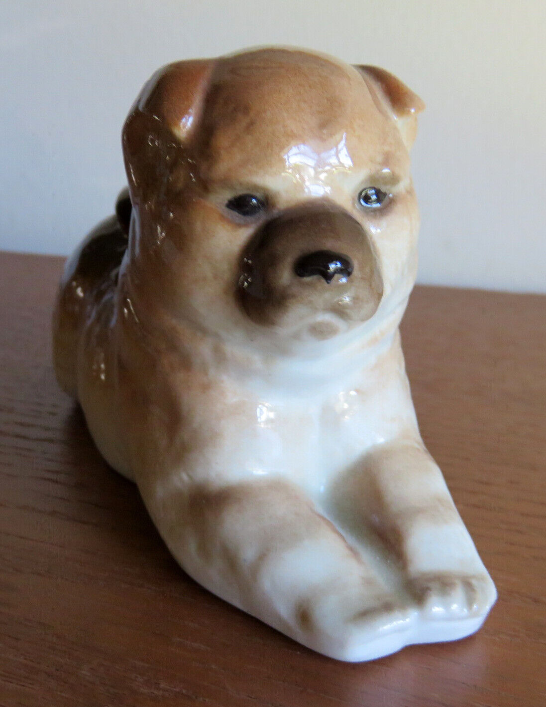 Vintage Lomonosov Porcelain Chow Chow Dog Figurine ~ Made In Ussr ~ Cute!