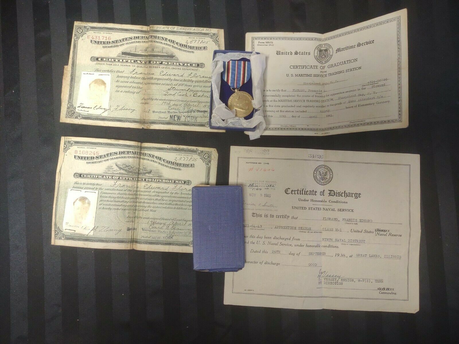 Ww2 Us/american Campaign Medal -certificates-graduation Discharge Papers +++++++