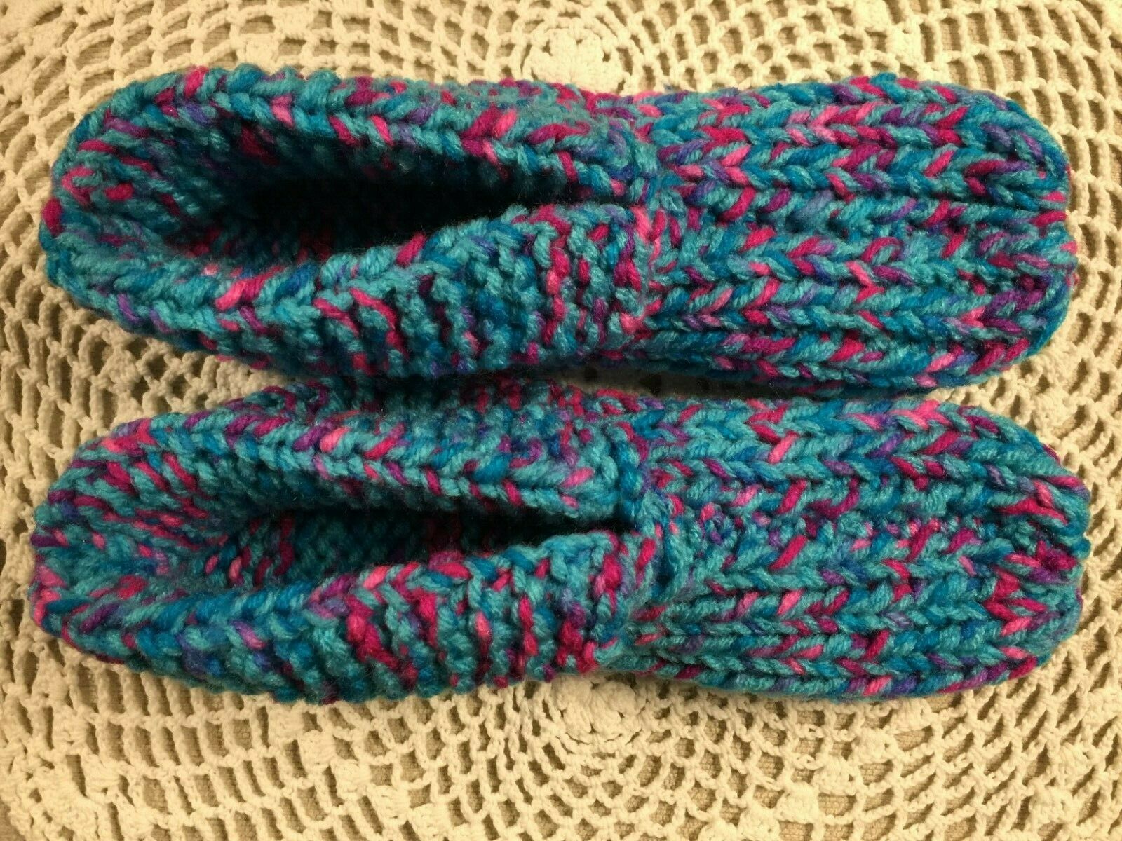 Handmade Amish Slippers W/ankle Cuffs Turquoise/pink Mix  Wms Med Mans Sm 9"