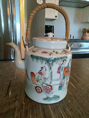 Late 19th Early 20th Century Chinese Porcelain Rose Mandarin Teapot